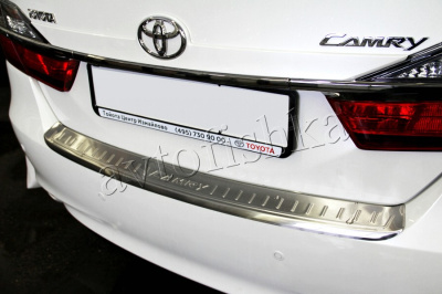 Toyota Camry XV50, XV55 (12-17) накладка заднего бампера из нержавеющей стали